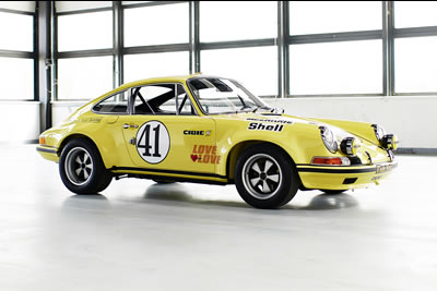 1972 Porsche 911 2.5 ST Le Mans 24 H -Nurburgring - Exhibit Porsche 70th Anniversary